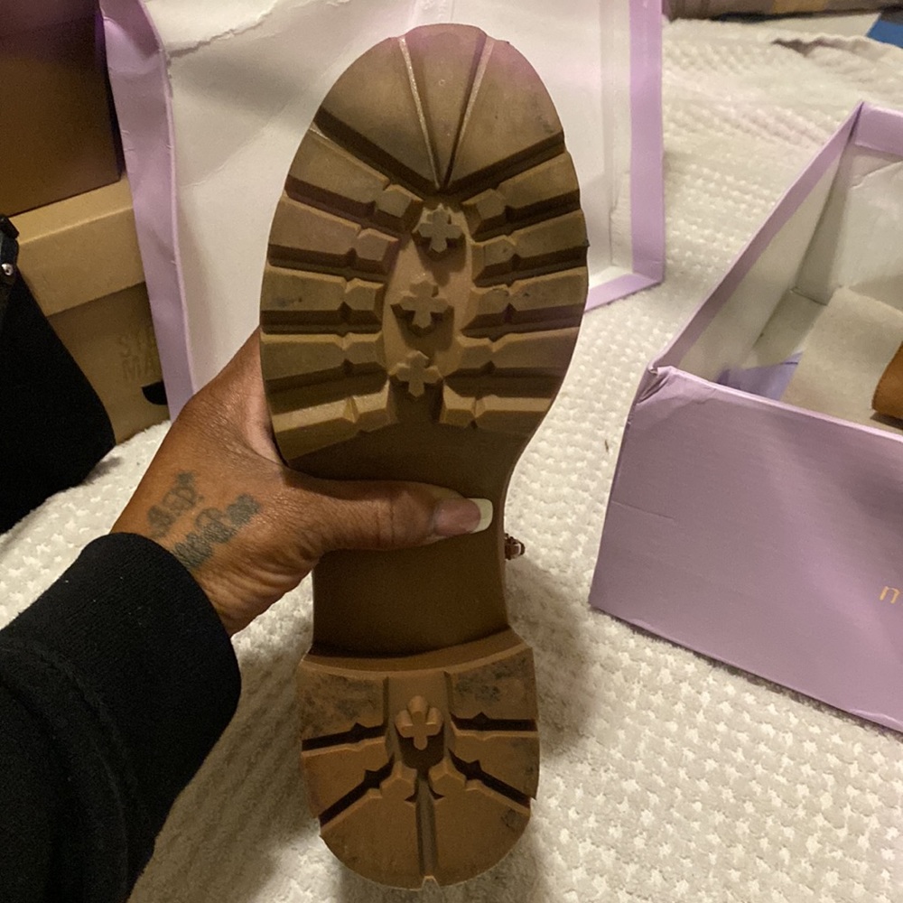 Suede boots - Picture 2 of 5